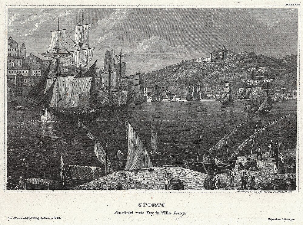 Oporto Hamnvy med Segelfartyg och Vattenfront Historisk svartvit gravyr av Oporto hamn med segelfartyg, aktivitet vid vattnet och byggnader på sluttningen i Villa Nova.