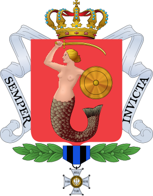 Krönt Sjöjungfru Vapen med Semper Invicta Motto Vapen med en krönt sjöjungfru med svärd och sköld, omgiven av ett band med latinskt motto Semper Invicta.