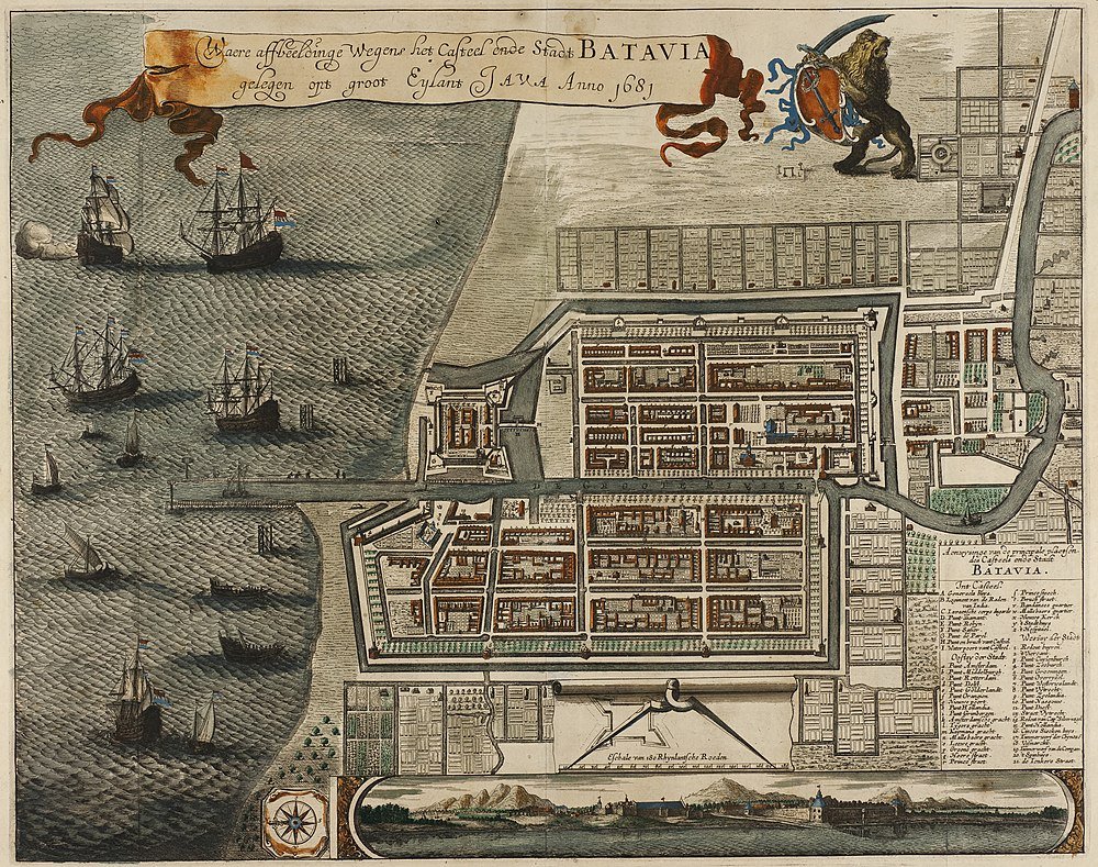 1681 Batavia stadskarta med fort och skepp Historisk karta från 1681 över Batavia stad på Javaön som visar befästningar, skepp i hamnen och detaljerad gatulayout.