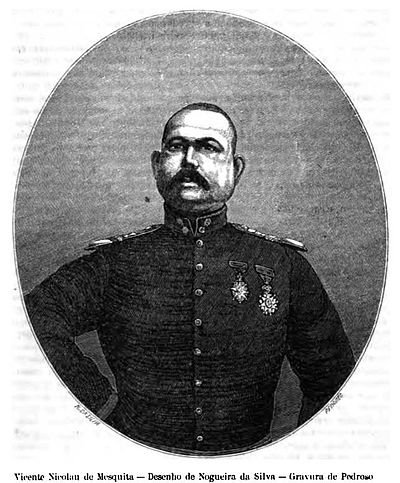 Illustration av militär officer Vicente Nicolau de Mesquita Vintage svartvit illustration av militär officer Vicente Nicolau de Mesquita med medaljer på uniformen